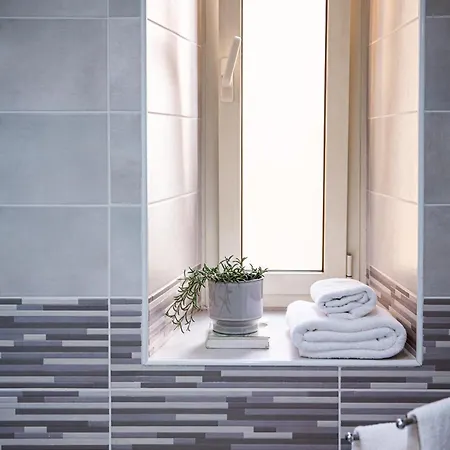 New 3br-2 Baths Near Vatican & Metro- The Comics House Appartement *