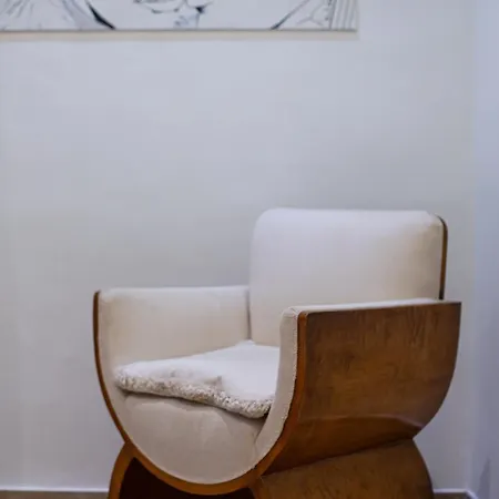 New 3br-2 Baths Near Vatican & Metro- The Comics House Rome